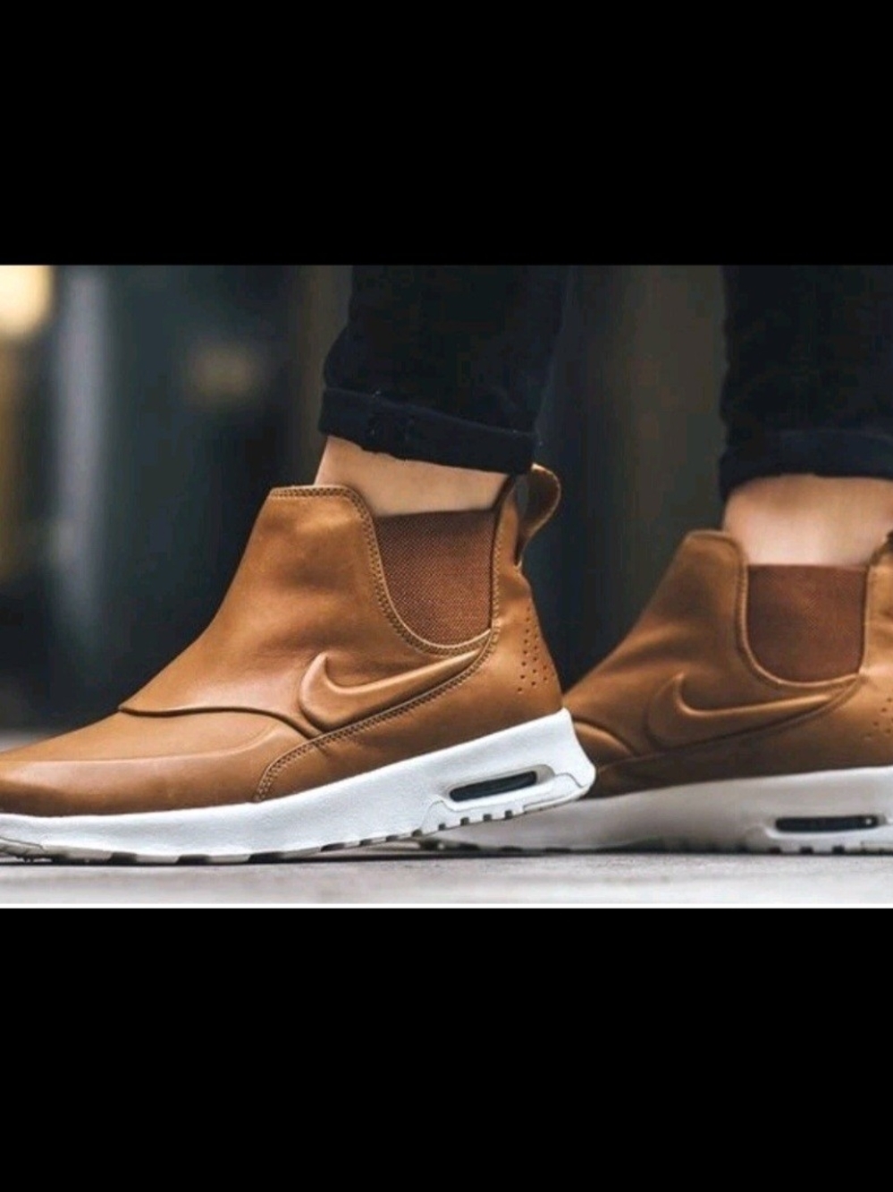 Nike Air Max Womens 7.5 Thea Mid Ale Brown Leather Chelsea Ankle Boot Sneaker